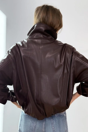 Куртка из искусственной кожи со складками- Заказать в России