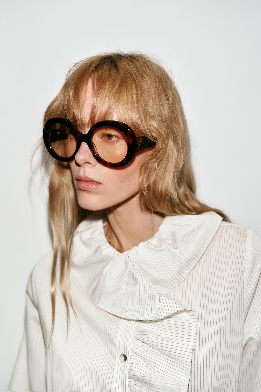 РУБАШКА В ПОЛОСКУ С ВОЛАНАМИ