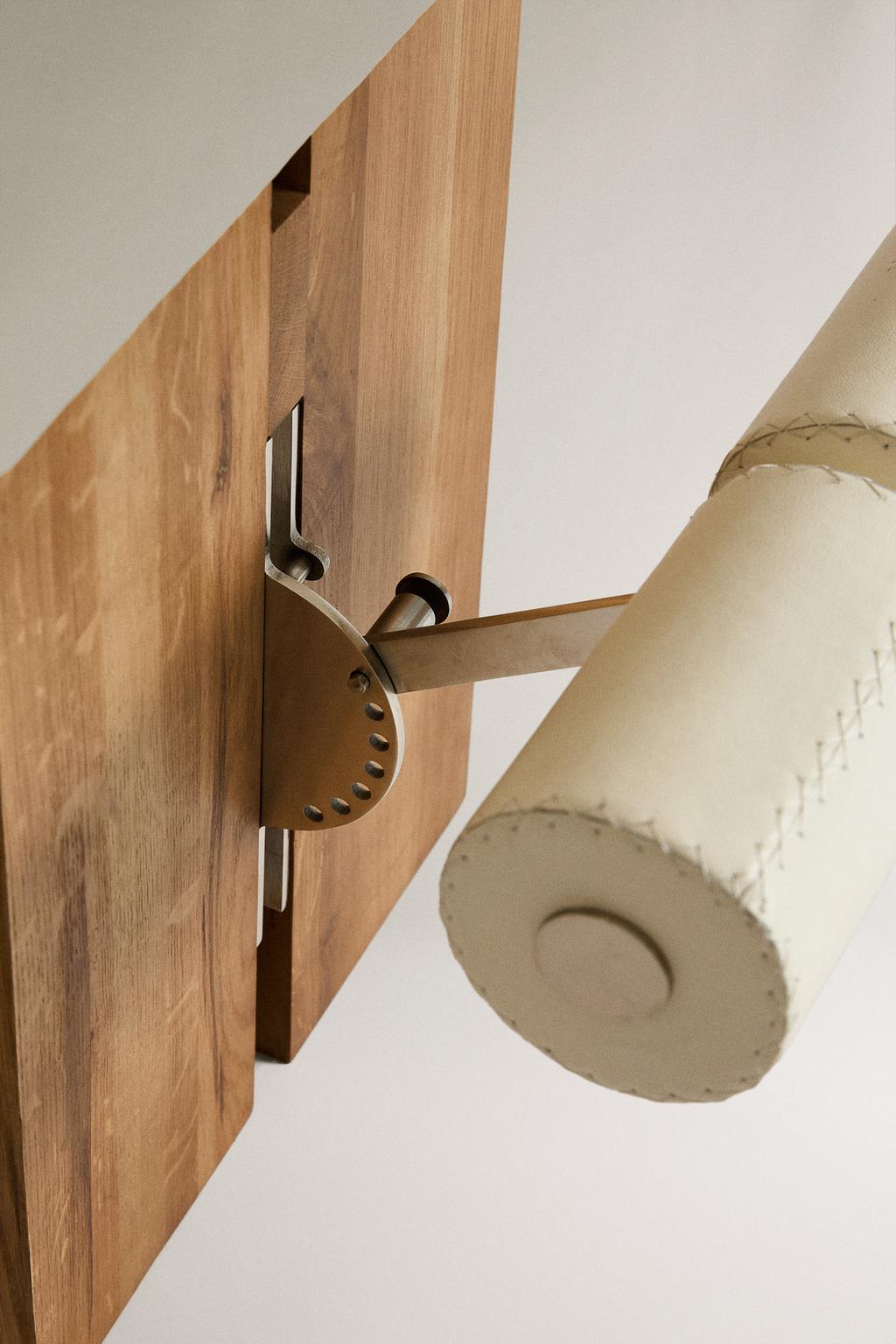 Скамейка для тренировок из кожи с регулировкой