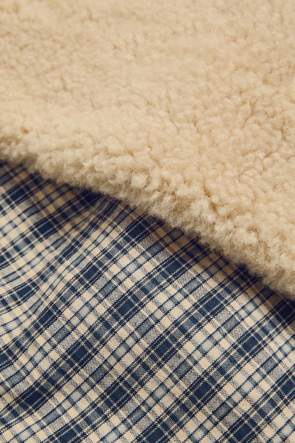 Плед для домашних животных в клетчатом стиле