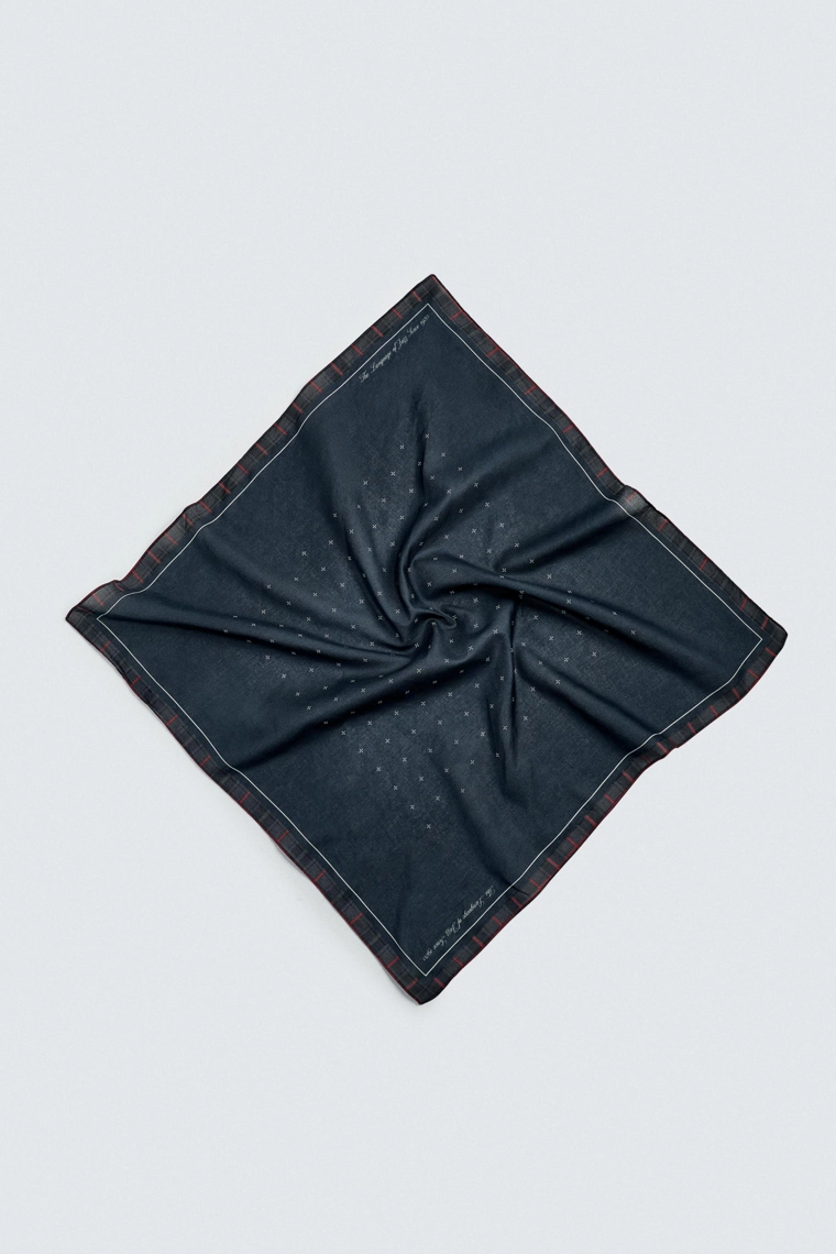 Бандана в геометрическом принте