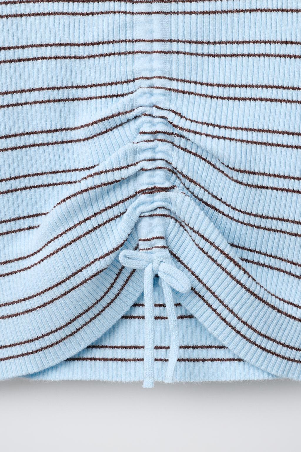 СВИТЕР В РУБЧИК СО СБОРКАМИ