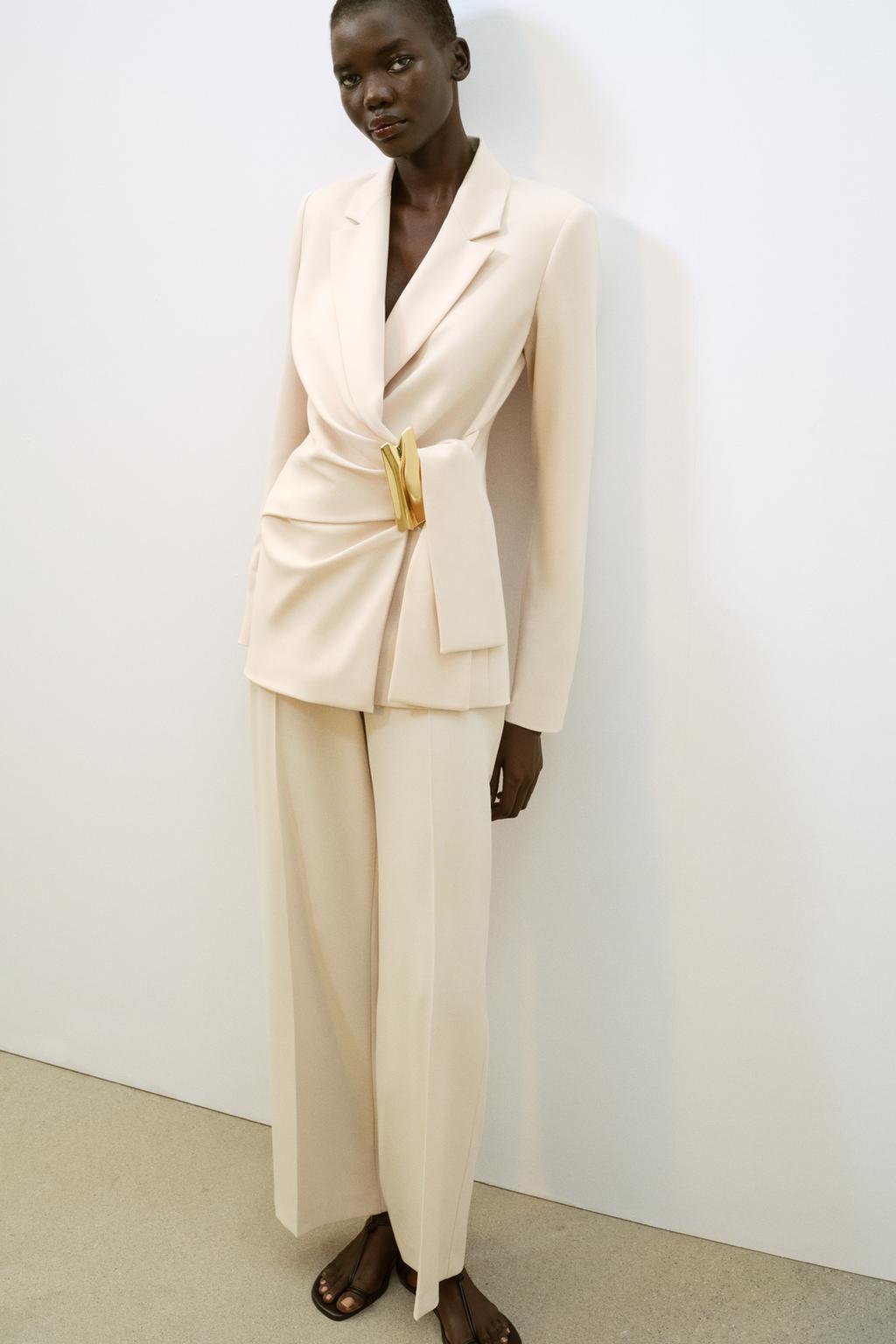 БРЮКИ ПРЯМОГО КРОЯ С ВЫСОКОЙ ПОСАДКОЙ