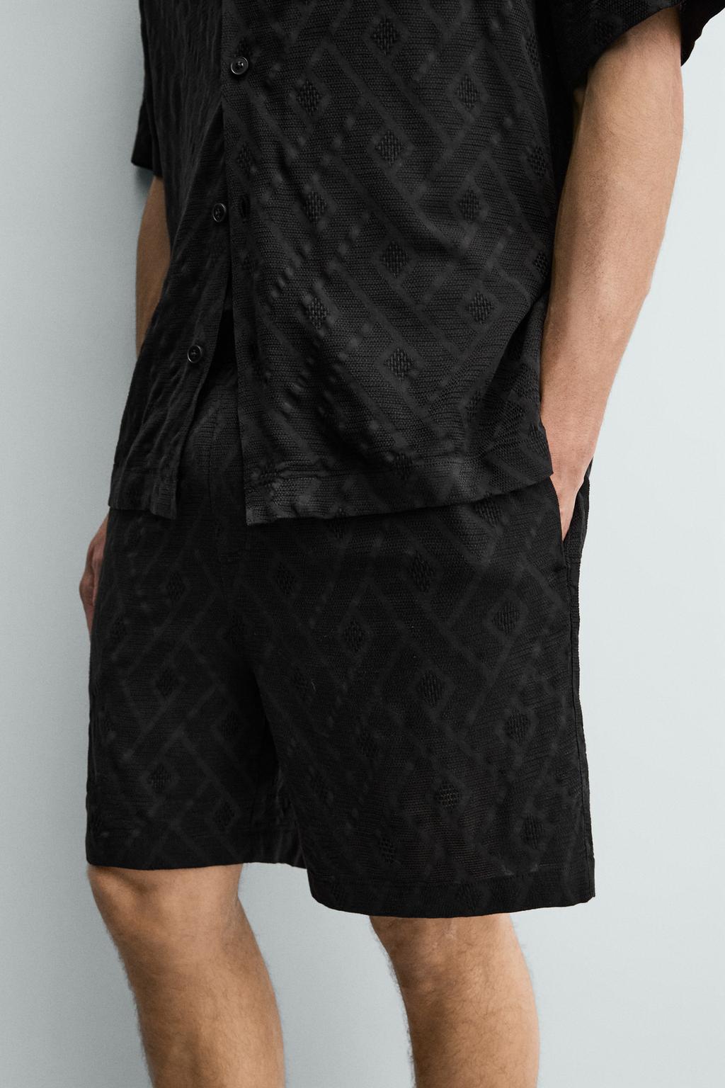 Бермуды с геометрическим жаккардовым узором