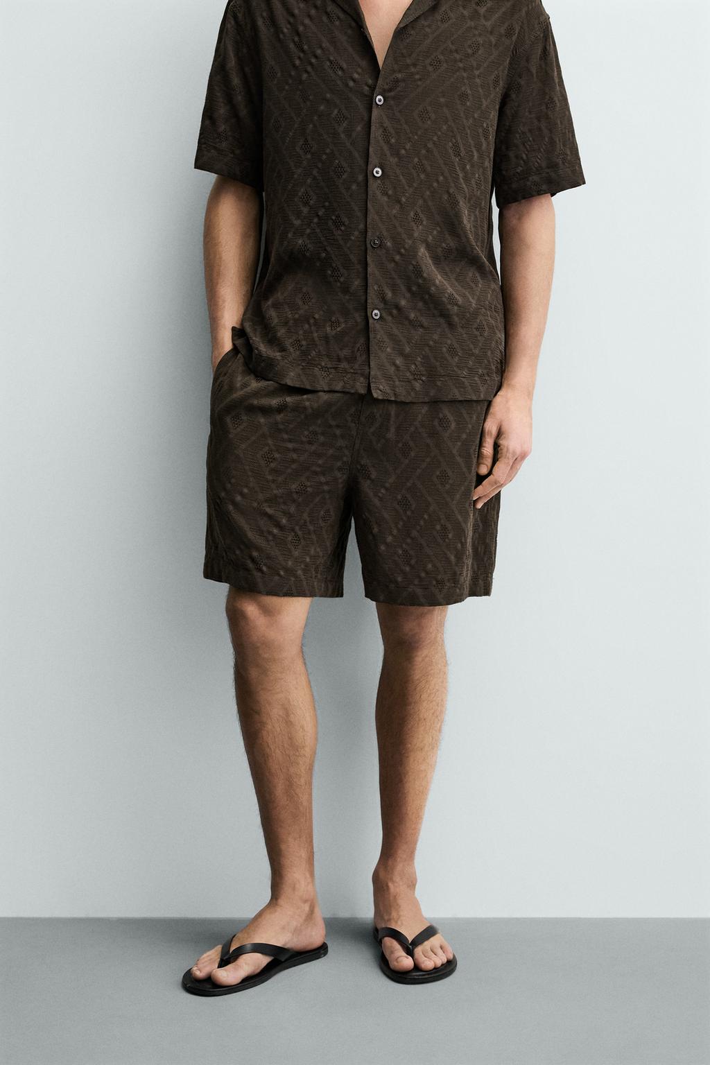 Бермуды с геометрическим жаккардовым узором