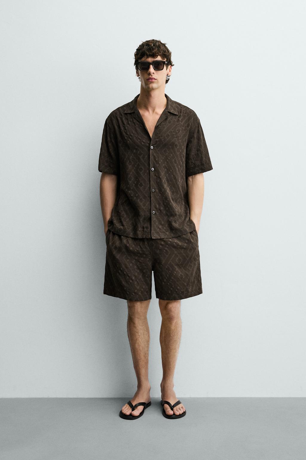 Бермуды с геометрическим жаккардовым узором