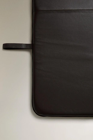 Спортивный коврик из кожи- Заказать в России