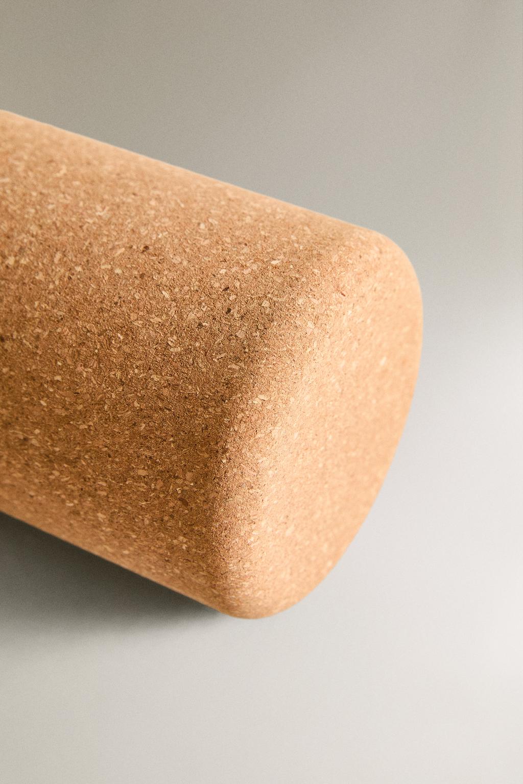 Корковый ролик для йоги