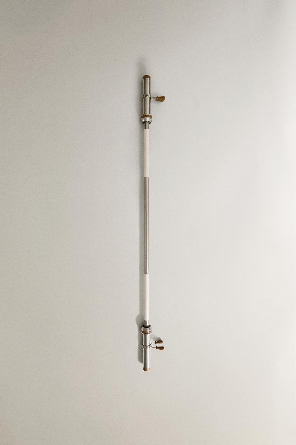 Штанга для тренировок в зале