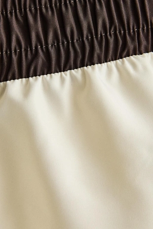 Спортивные шорты- Заказать в России