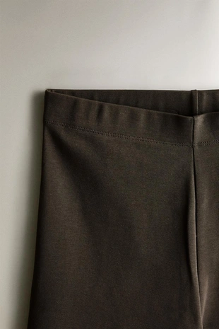 Короткие спортивные леггинсы- Заказать в России