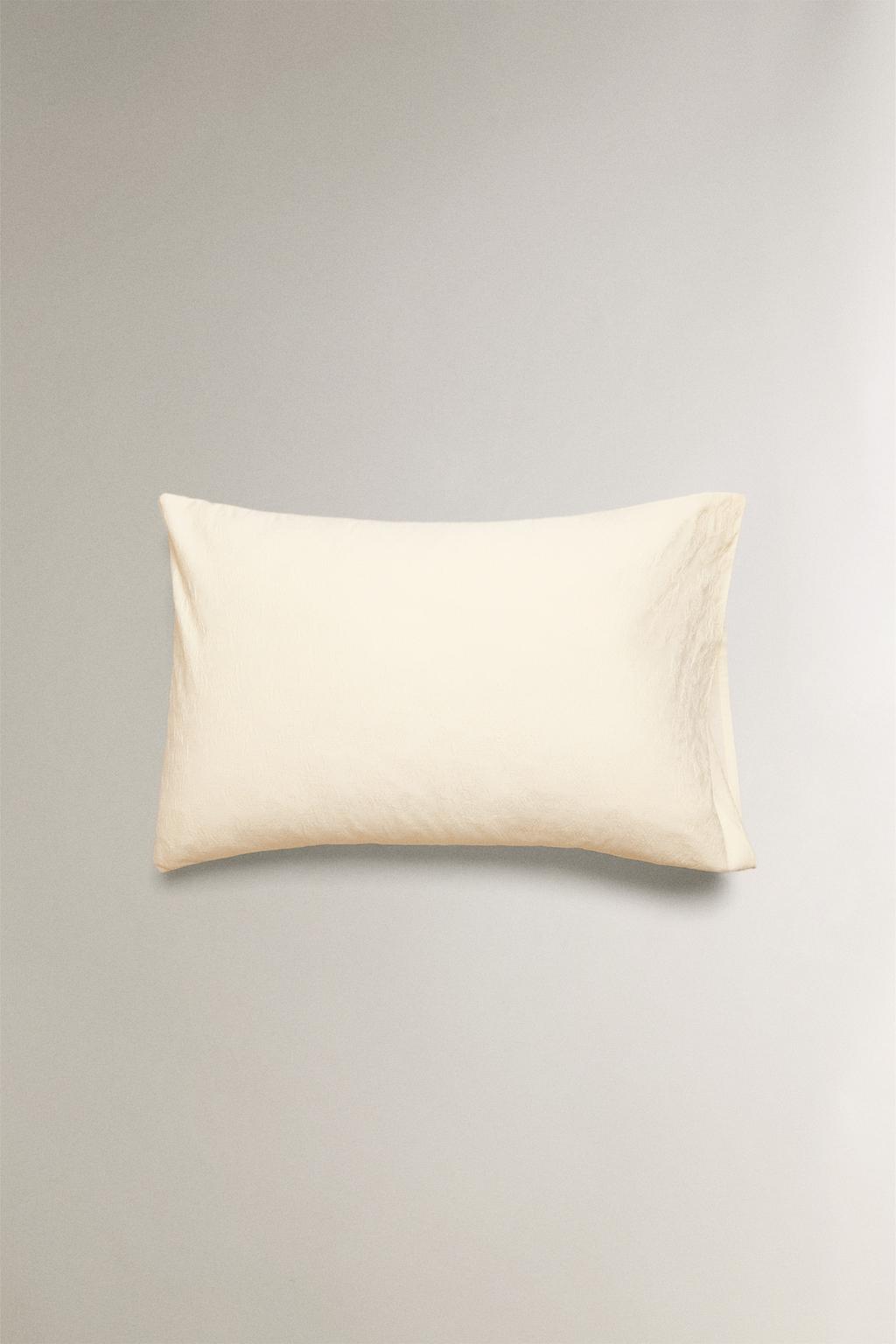 Хлопковая наволочка с жаккардовым узором