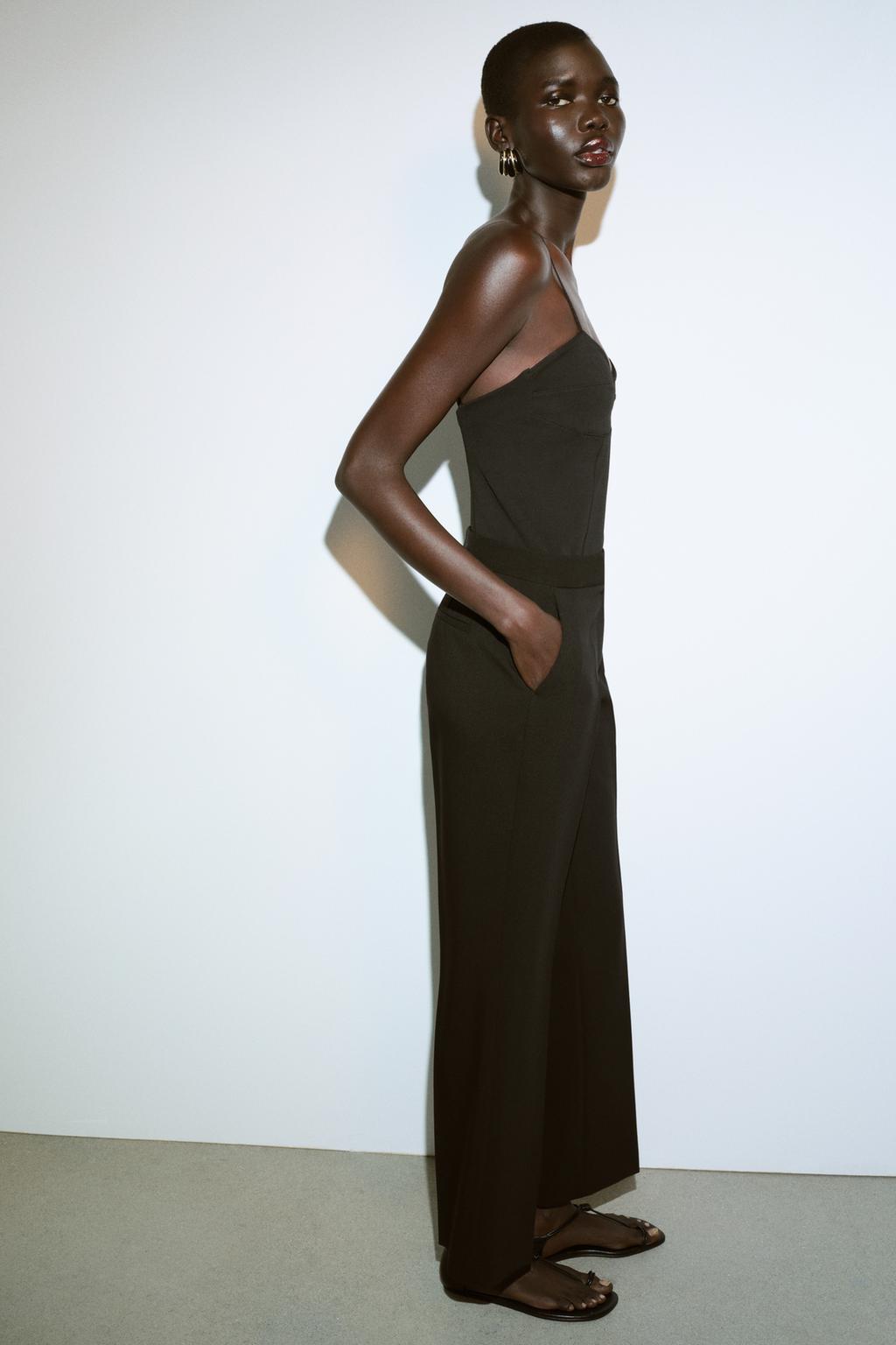 БРЮКИ ПРЯМОГО КРОЯ С ВЫСОКОЙ ПОСАДКОЙ