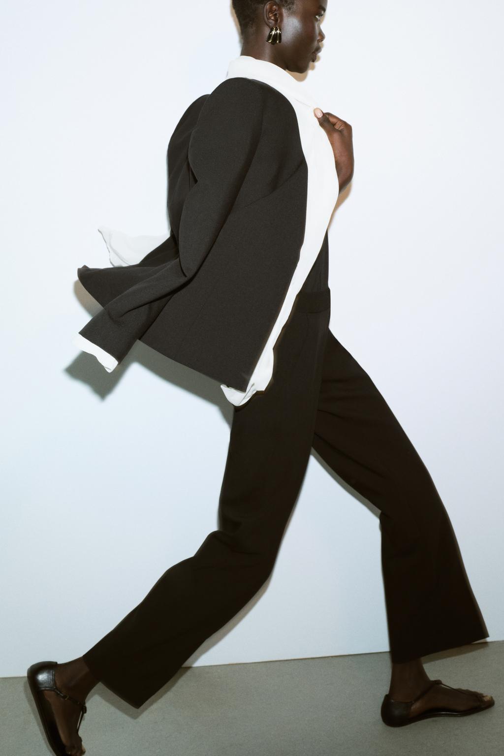 БРЮКИ ПРЯМОГО КРОЯ С ВЫСОКОЙ ПОСАДКОЙ