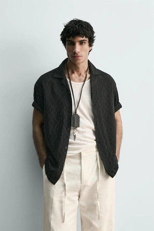 Рубашка с геометрическим жаккардовым узором- Заказать в России