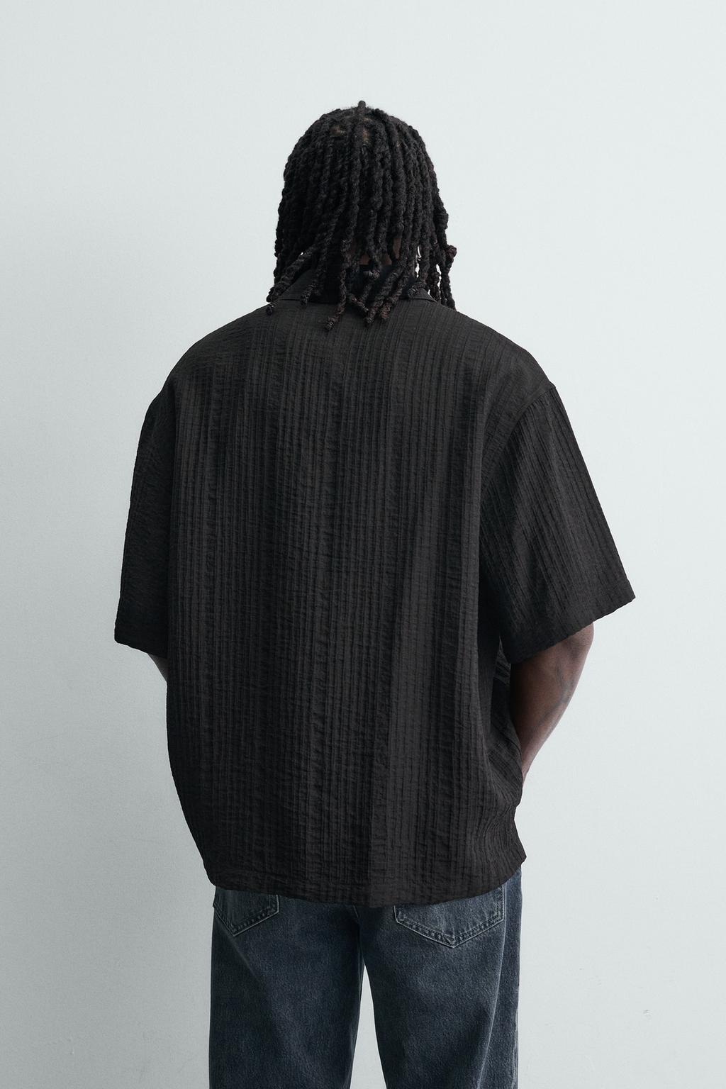 Рубашка из текстиля с текстурой