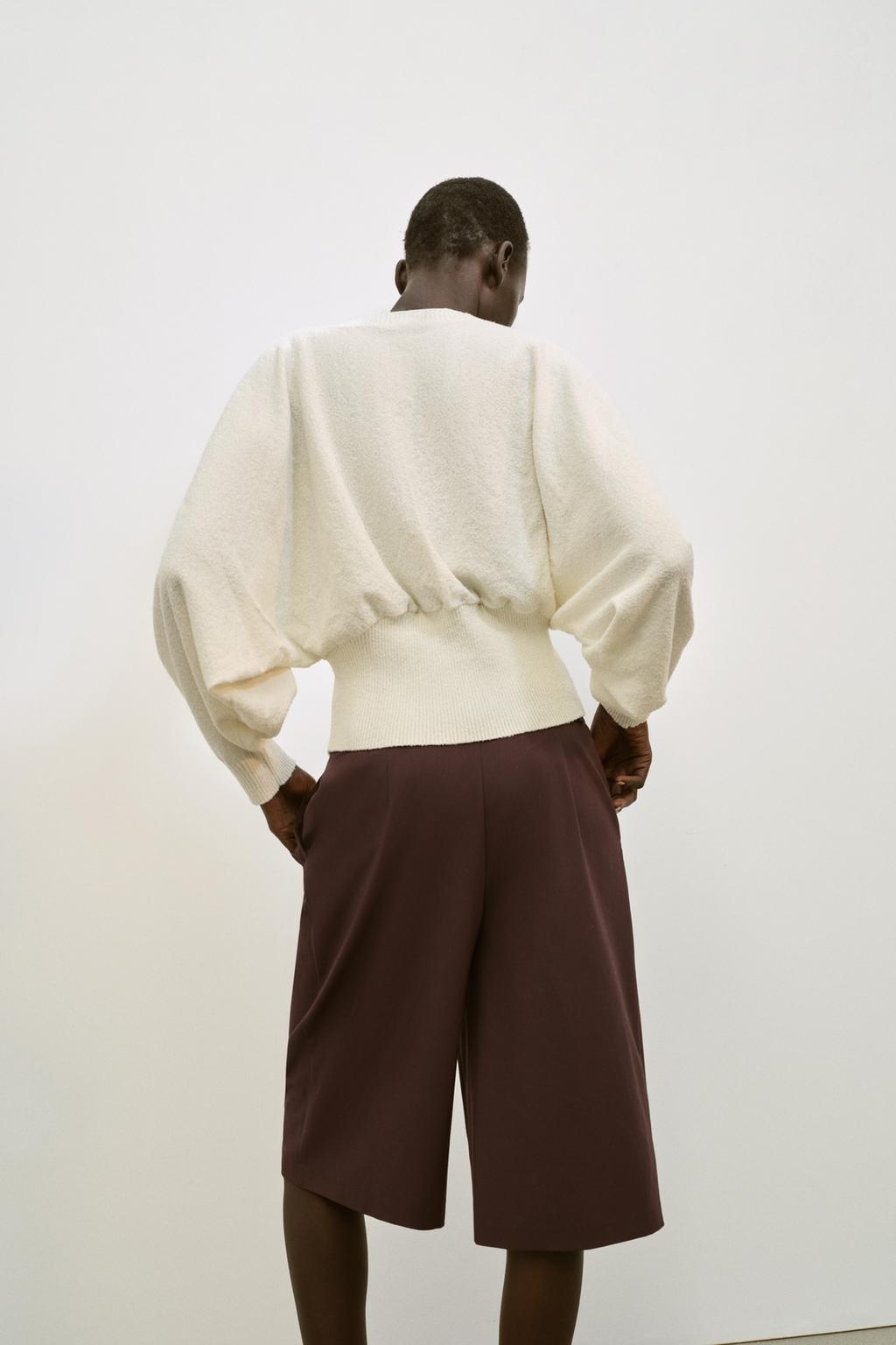 СВИТЕР С РУКАВАМИ «ЛЕТУЧАЯ МЫШЬ»