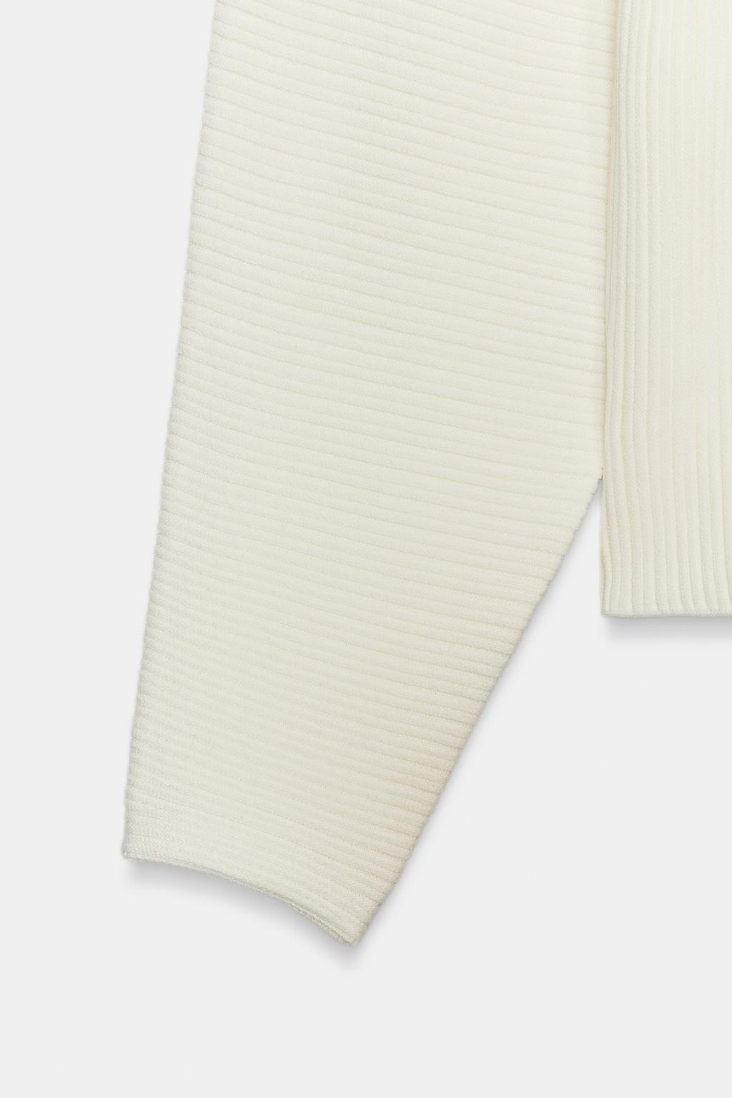 ДЖЕМПЕР В РУБЧИК С ОБЪЕМНЫМИ РУКАВАМИ