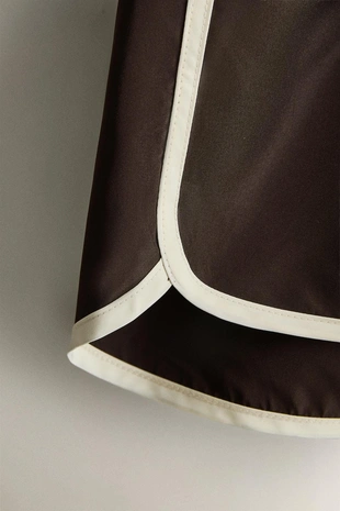 Спортивные шорты- Заказать в России