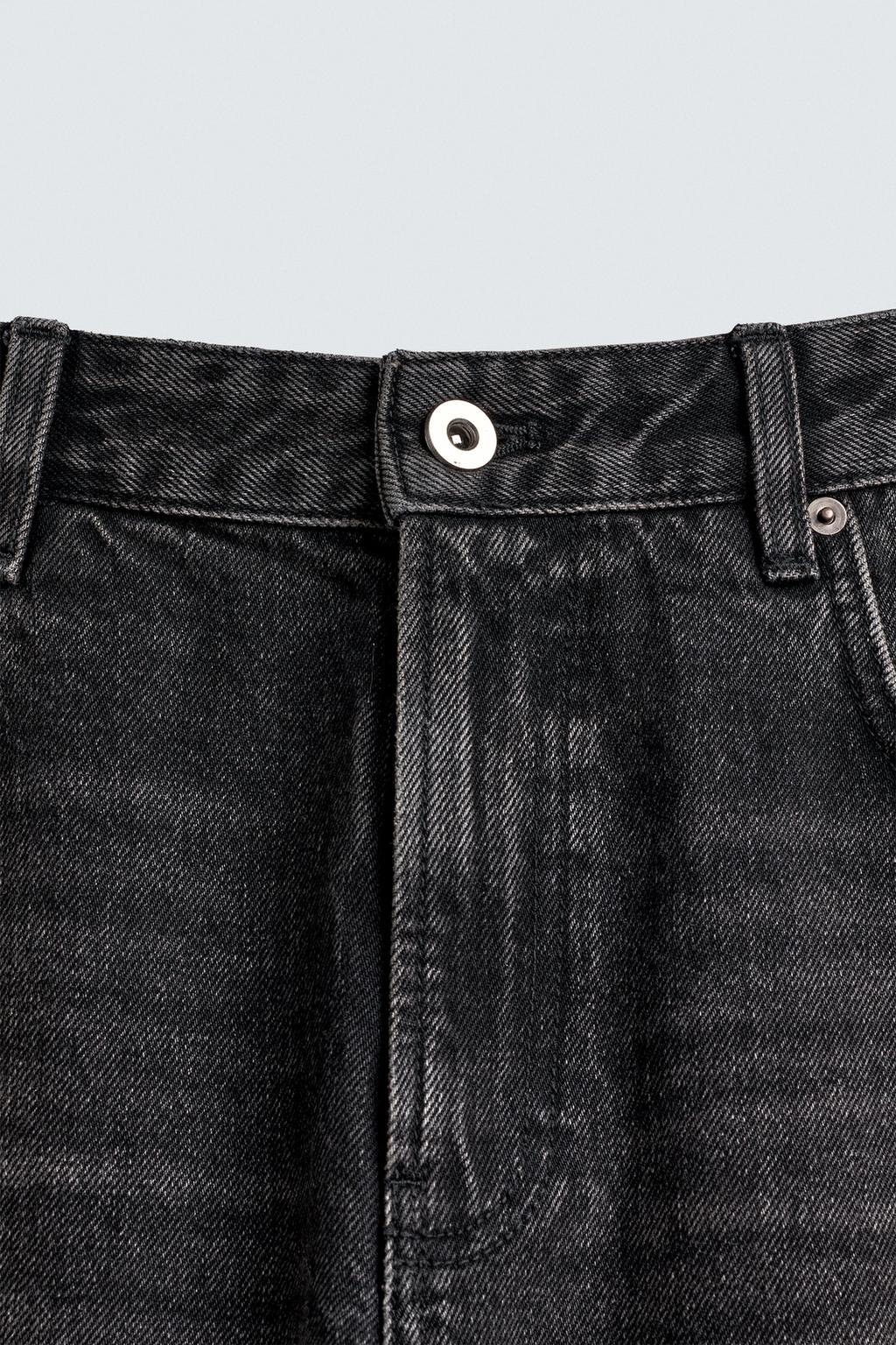 ДЖИНСЫ FLARE FIT С РАЗРЕЗАМИ