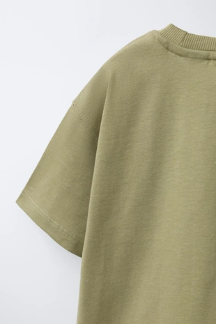 Футболка с прорезиненным щенком- Заказать в России