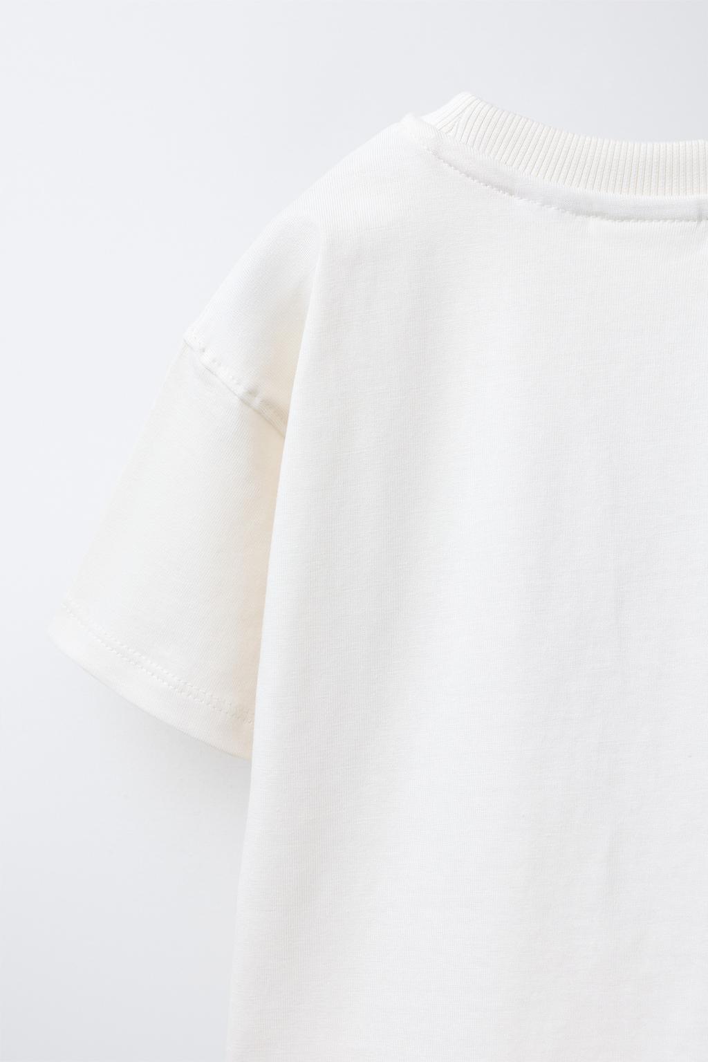 Футболка с принтом автомобиля