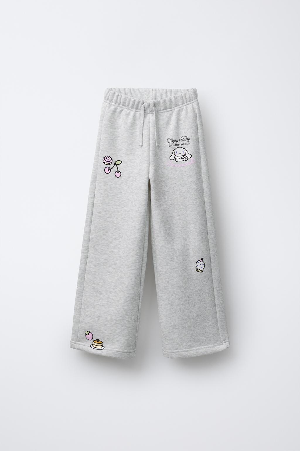 БРЮКИ WIDE LEG ИЗ МЯГКОЙ ТКАНИ CINNAMOROLL © SANRIO