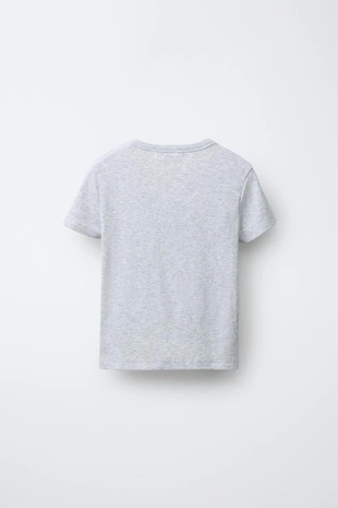 Футболка в рубчик с принтом «медведь»