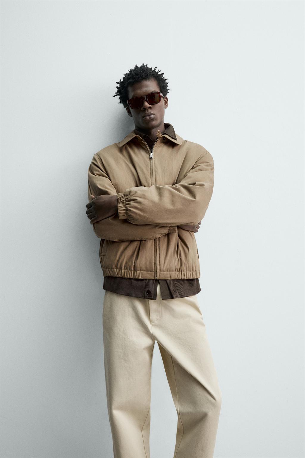 СТЕГАНАЯ КУРТКА ИЗ ВЫСОКОТЕХНОЛОГИЧНОЙ ТКАНИ