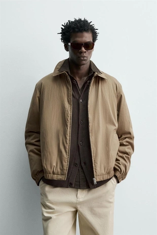 Стеганая куртка из высокотехнологичной ткани- Заказать в России