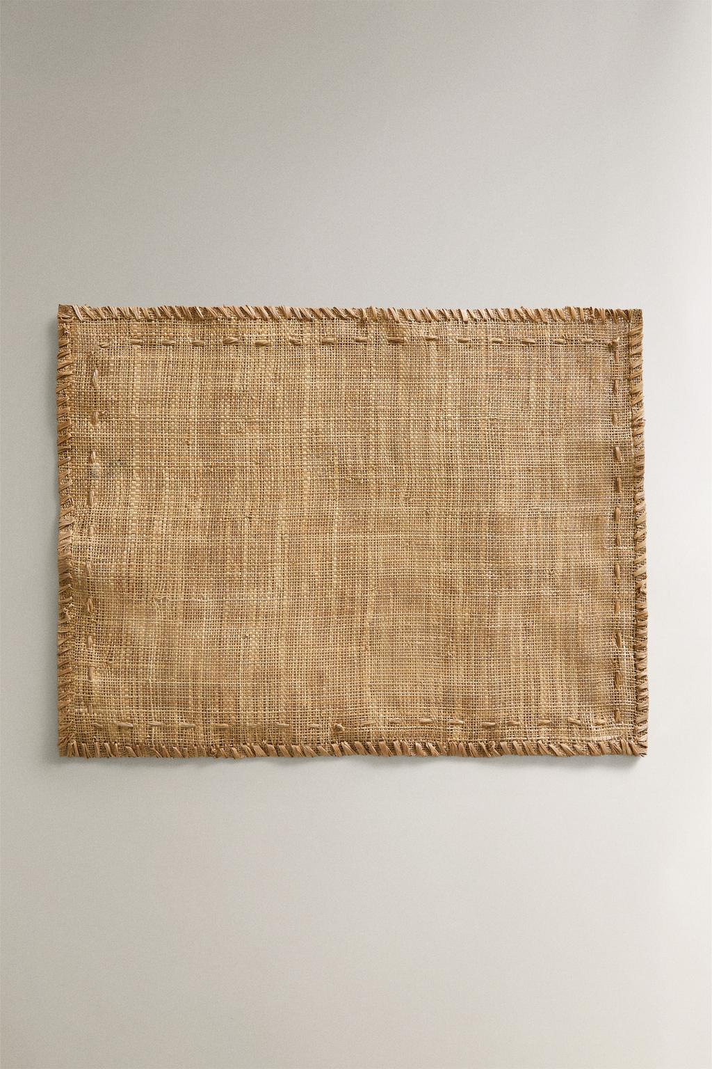 Плетеная подставка из волокна с оверлоком