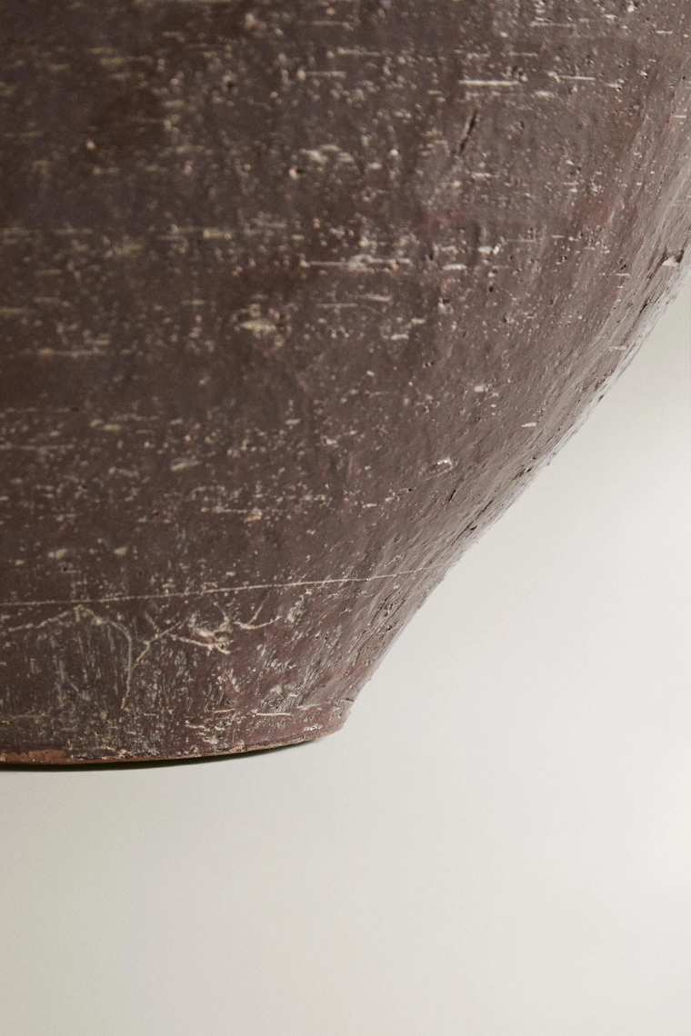 Глиняный кувшин из терракоты