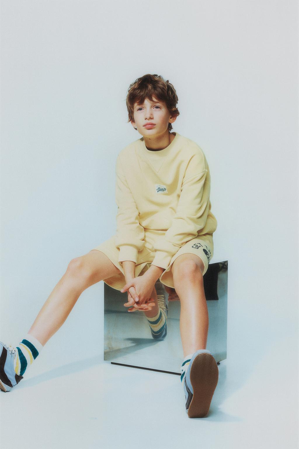 ТОЛСТОВКА JOGGING С НАДПИСЬЮ