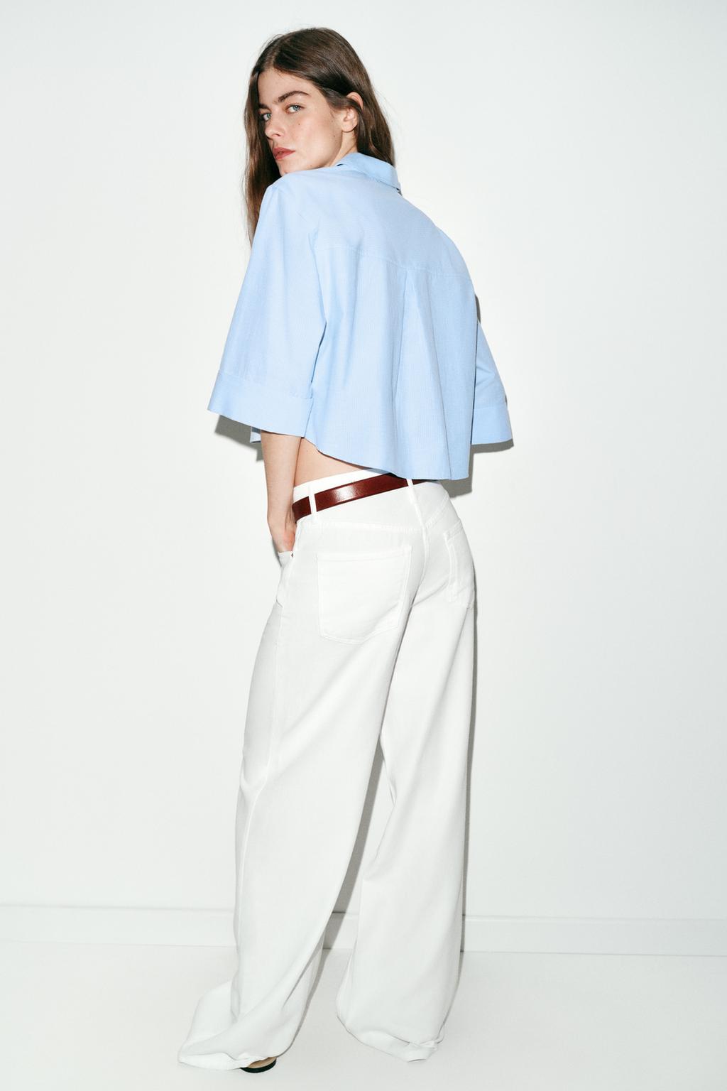 КОРОТКАЯ РУБАШКА В ПОЛОСКУ С НАКЛАДНЫМИ КЛАПАНАМИ