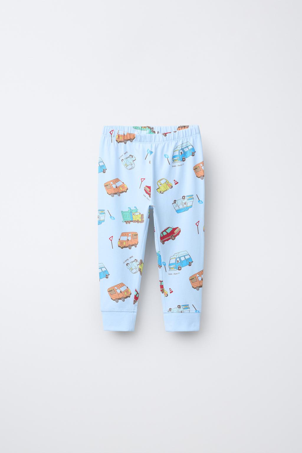 1,5-6 ЛЕТ/ПИЖАМА С ПРИНТОМ «МАШИНКИ»