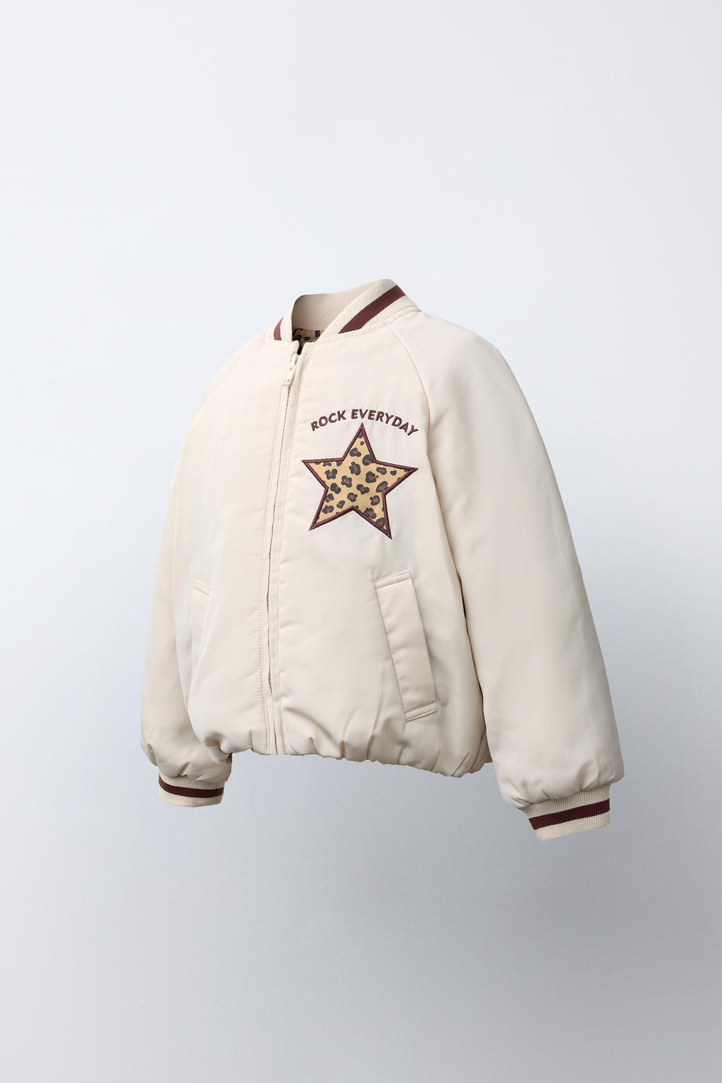 БОМБЕР С НАШИВКАМИ И АНИМАЛИСТИЧЕСКИМ ПРИНТОМ