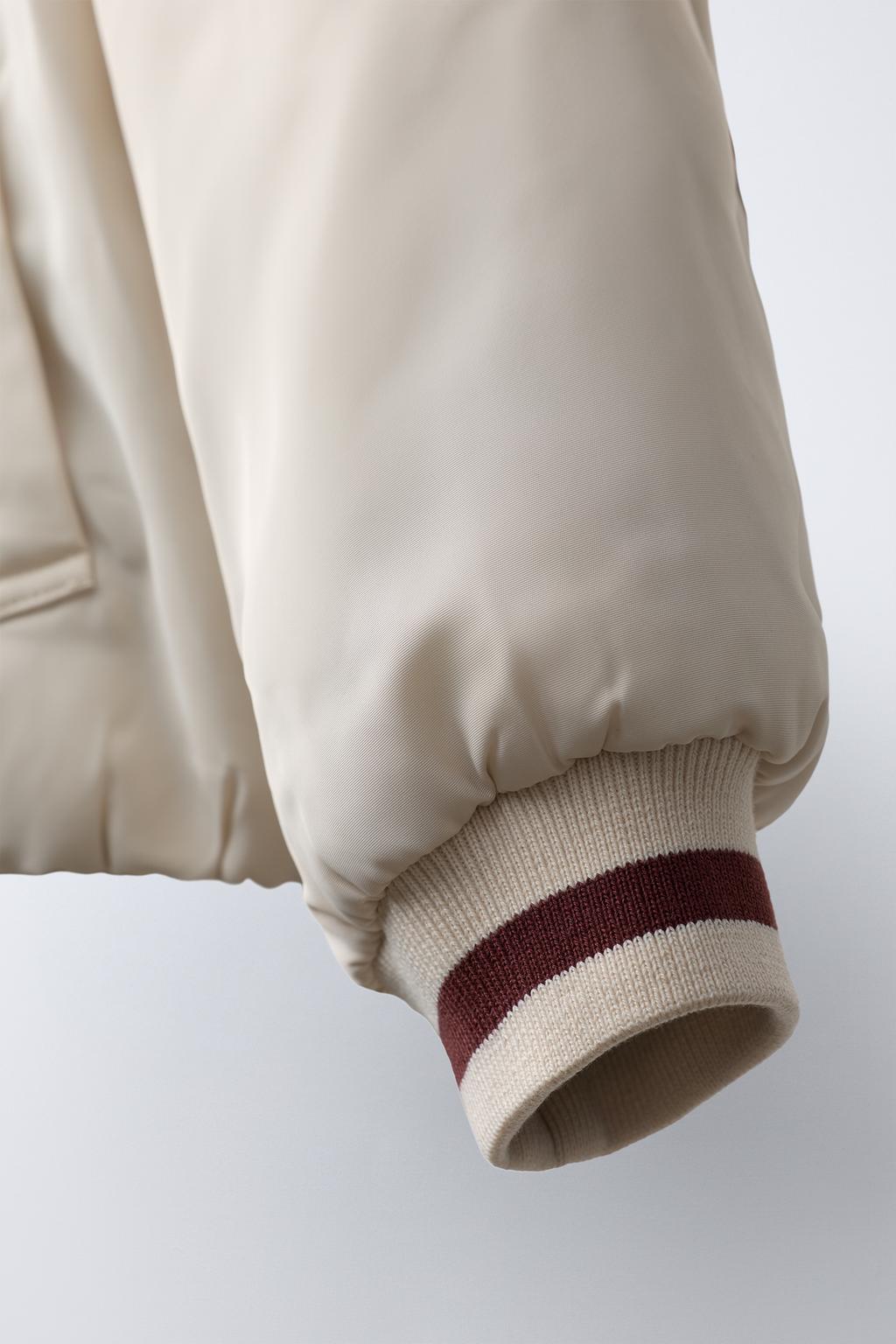 БОМБЕР С НАШИВКАМИ И АНИМАЛИСТИЧЕСКИМ ПРИНТОМ