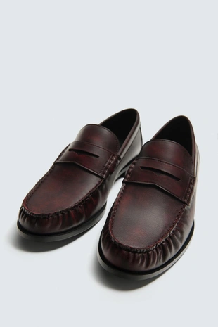 Лоферы с эффектом потертости на объемной подошве- Заказать в России