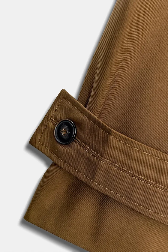 КОРОТКИЙ ТРЕНЧ WATER-REPELLENT — коллекция Zara «ZW»