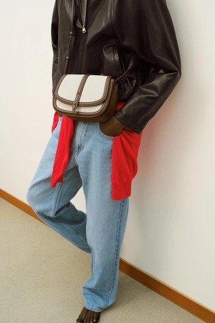 Комбинированная сумка с плечевым ремнем- Заказать в России