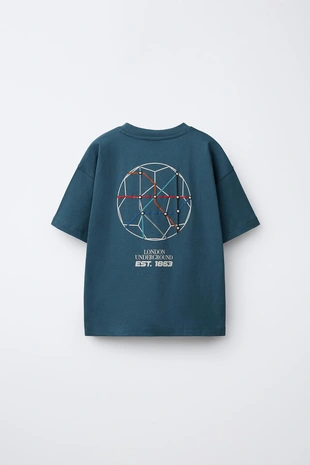 Футболка с принтом UNDERGROUND LONDON ©- Заказать в России