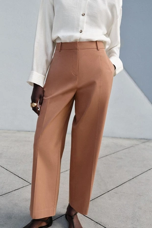 Прямые брюки с защипами- Заказать в России