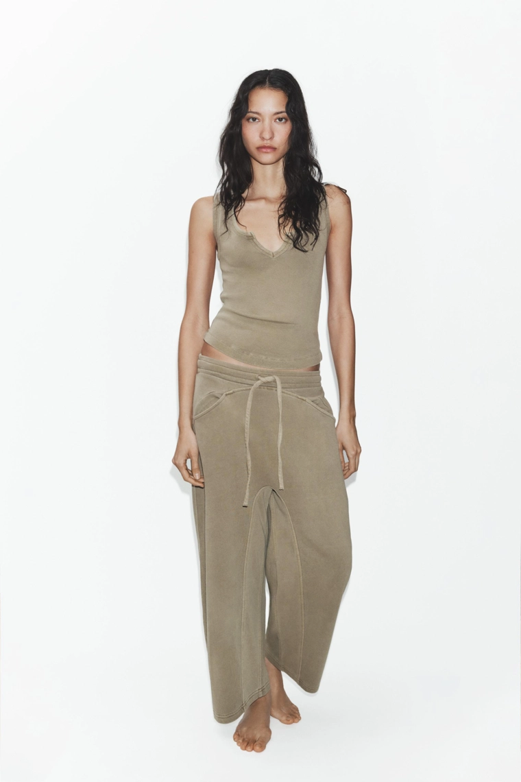 Топ в рваном стиле с эффектом выцветания