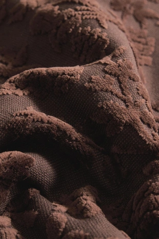 Махровое полотенце с жаккардовым узором из велюра- Заказать в России