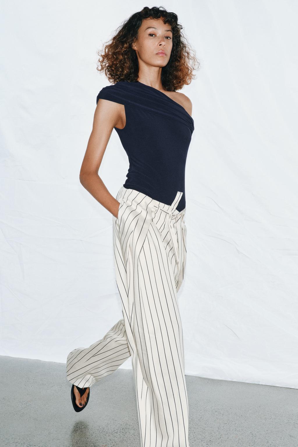 БОДИ АСИММЕТРИЧНОГО КРОЯ СО СБОРКАМИ