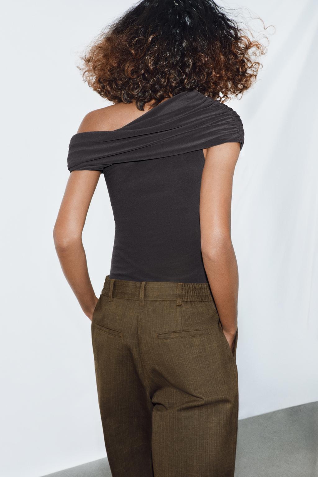 БОДИ АСИММЕТРИЧНОГО КРОЯ СО СБОРКАМИ