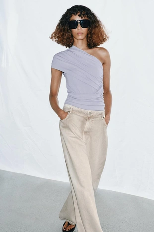 Боди асимметричного кроя со сборками- Заказать в России