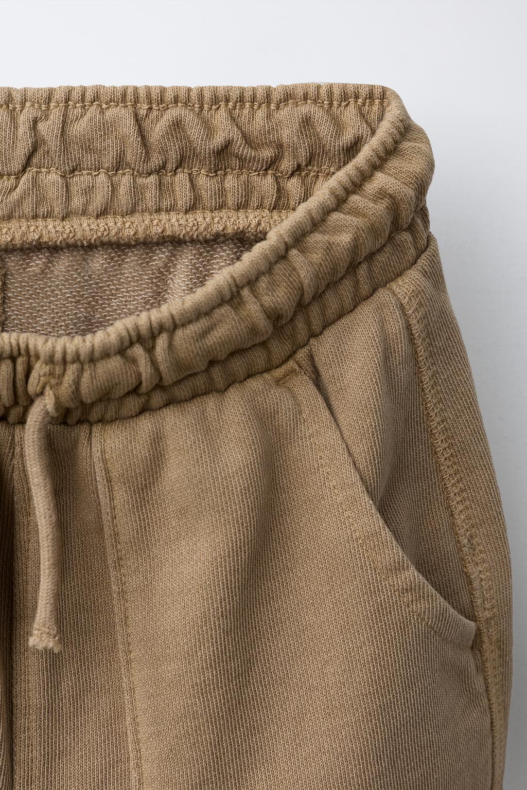 БРЮКИ-ДЖОГГЕРЫ GARMENT DYE С НАШИВКОЙ