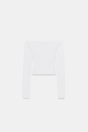 Приталенный трикотажный топ с вырезом- Заказать в России