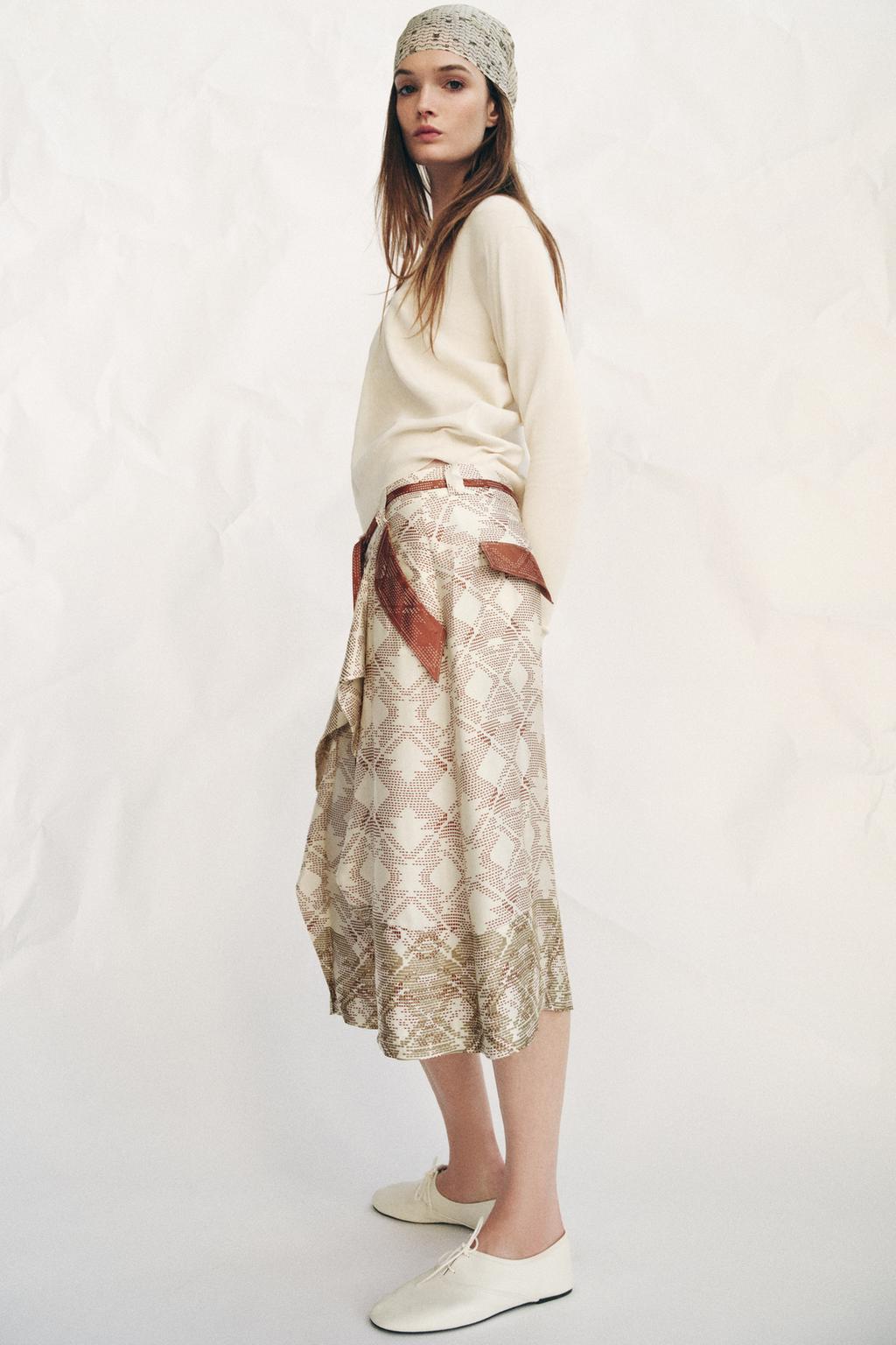 СВОБОДНЫЕ ШОРТЫ С ПРИНТОМ — ZW COLLECTION